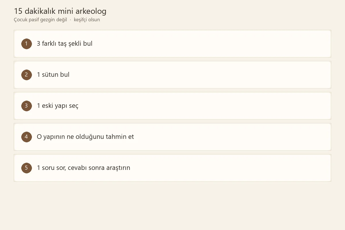 Kıbrıs antik kent gezisinde mini arkeolog oyunu oynayan çocuk